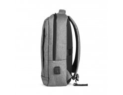 HAIA. Mochila para notebook  at 15,6" e tablet 10,5" Parte posterior e alas so almofadadas. 320 x 410 x 120 mm