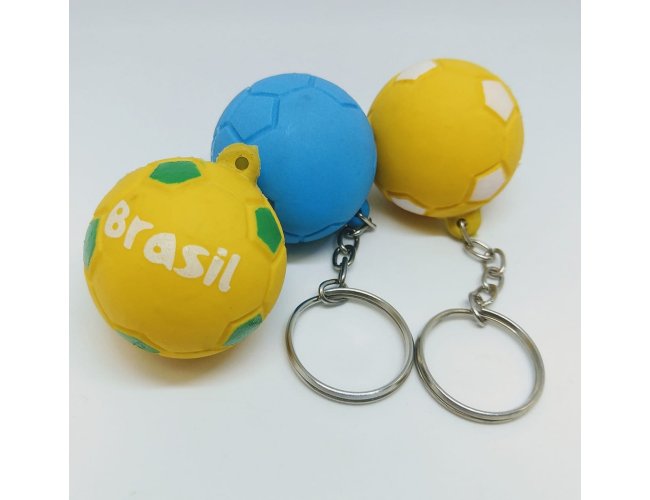 Chaveiro Anti-Estresse Formato Bola de Futebol