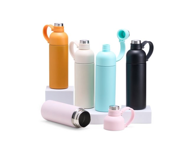 Garrafa Trmica 460ml - produzida em ao inoxidvel 304 e base antiderrapante para maior estabilidade em superfcies